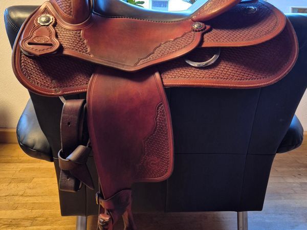 Westernsattel 59er 16"