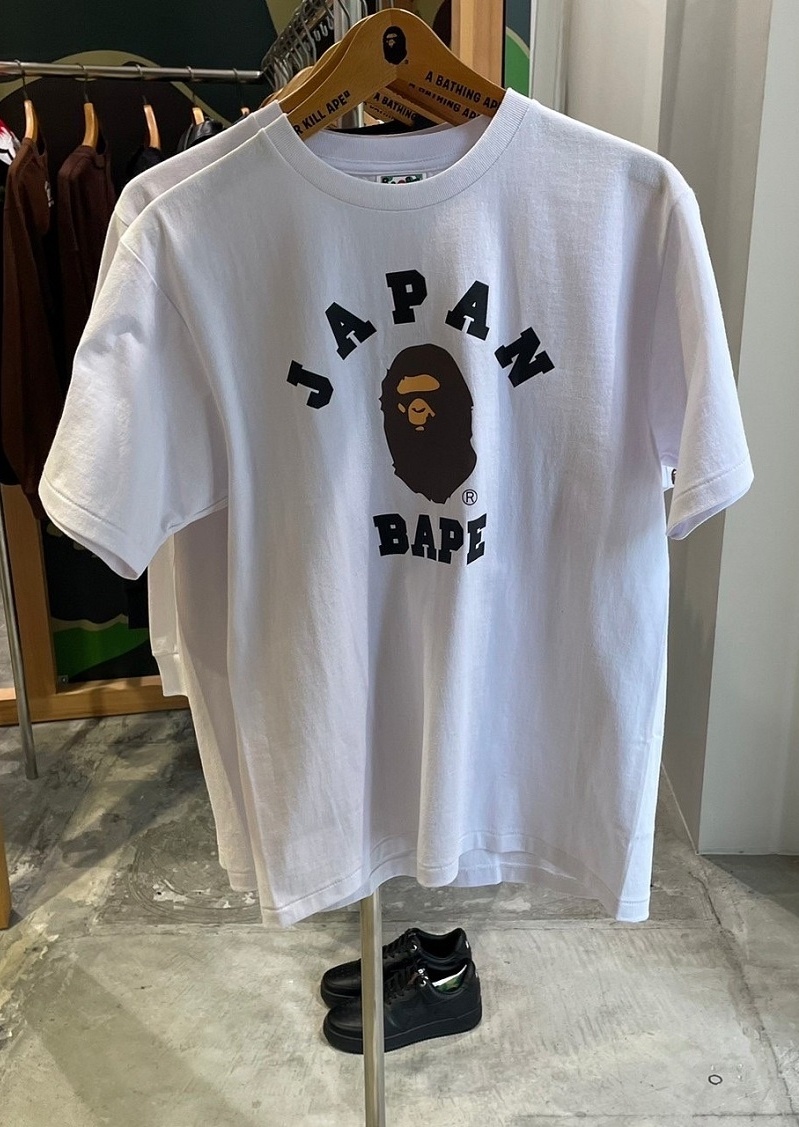 A BATHING APE BAPE 咖啡猿頭JAPAN大學猿短T 20230211發售