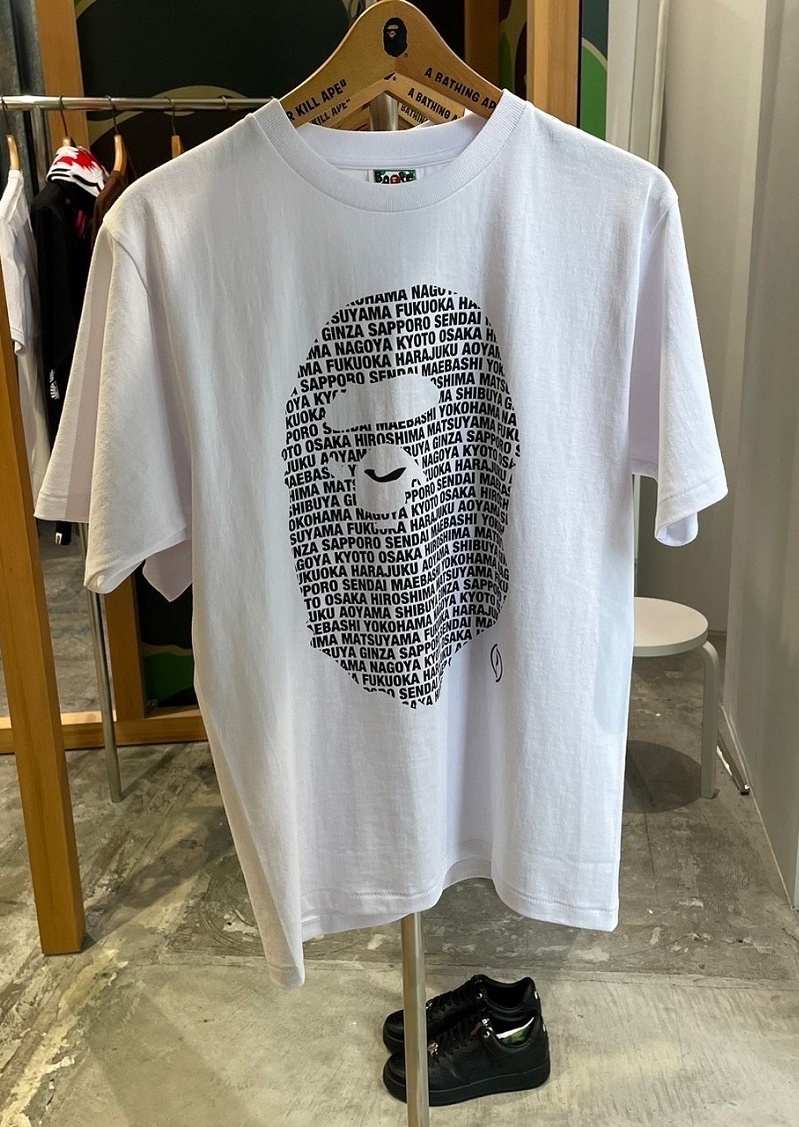 A BATHING APE BAPE 店址大猿頭背日文字短T