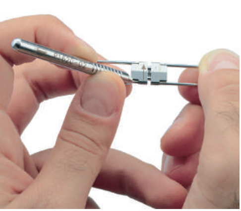 Leone Arm Bending Instrument for Expanders | DentaCarts | Dental Cart