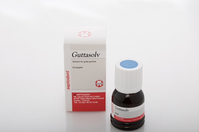 Septodont Guttasolv 13ml | DentaCarts | Dental Cart