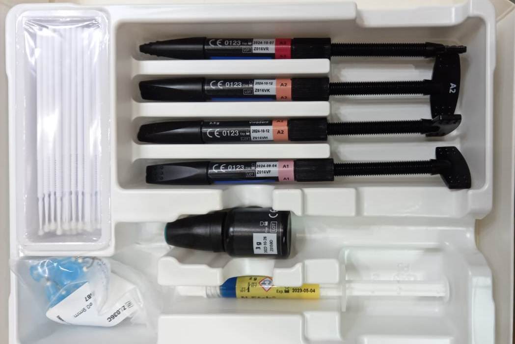 Ivoclar Tetric® N-Ceram Kit Self Etch  (4Syr) | DentaCarts | Dental Cart