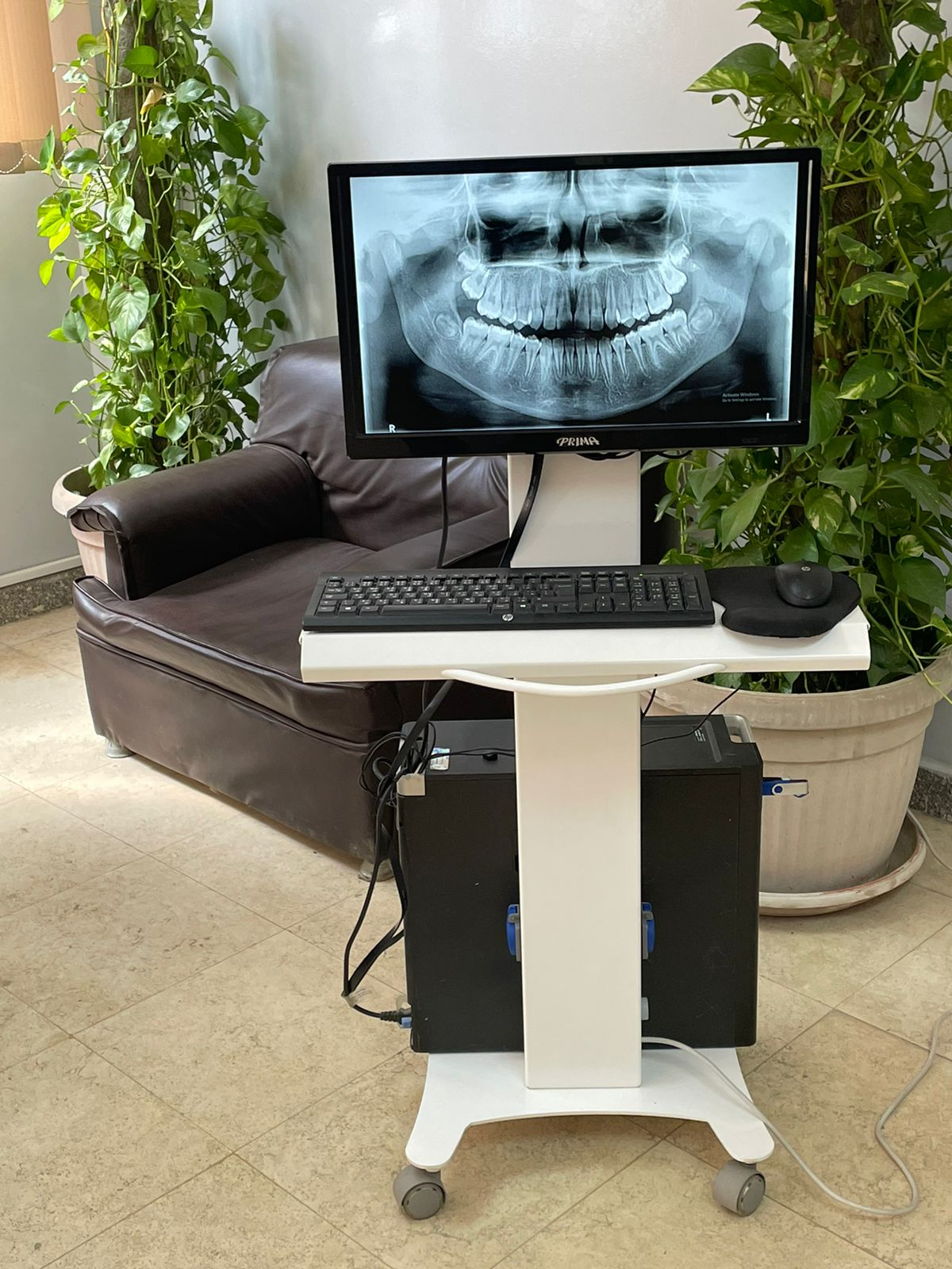 Abu Samra INTRAORAL SCANNER TROLLEY WITH PC HOLDER | DentaCarts | Dental Cart