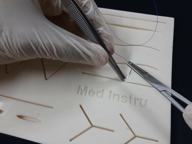 Med instru Skin pad | DentaCarts | Dental Cart