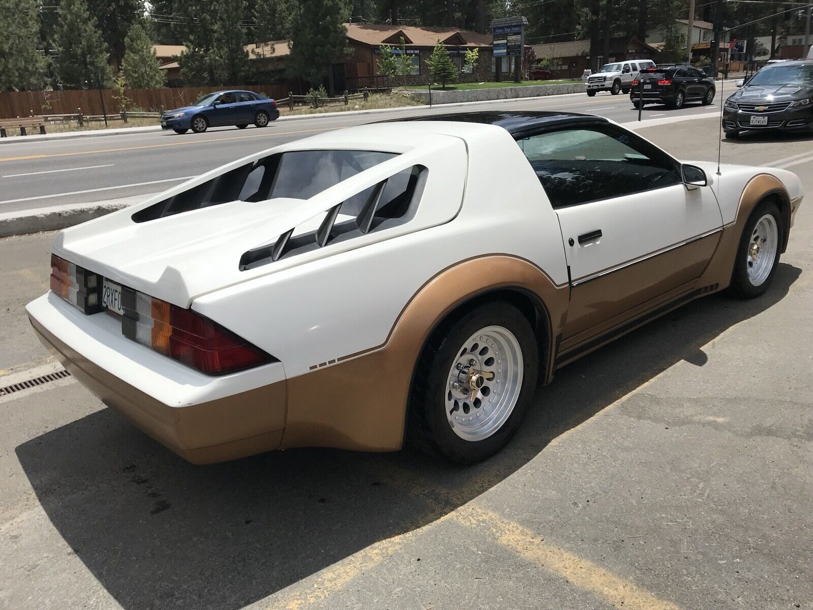 1985 Chevrolet Camaro 3