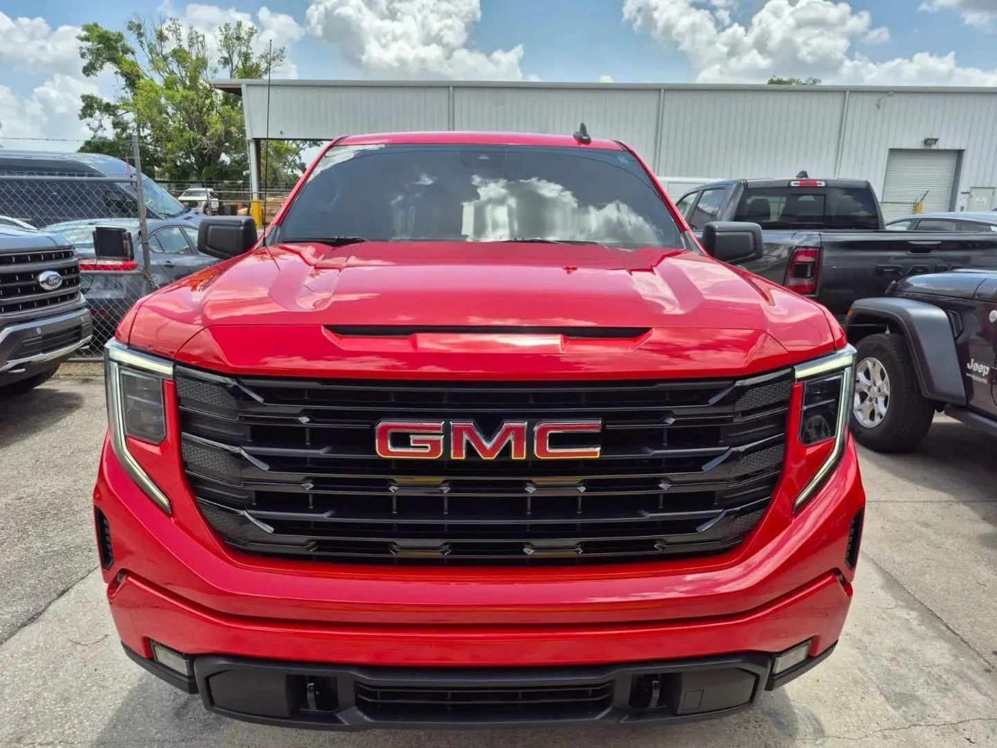 GMC Sierra