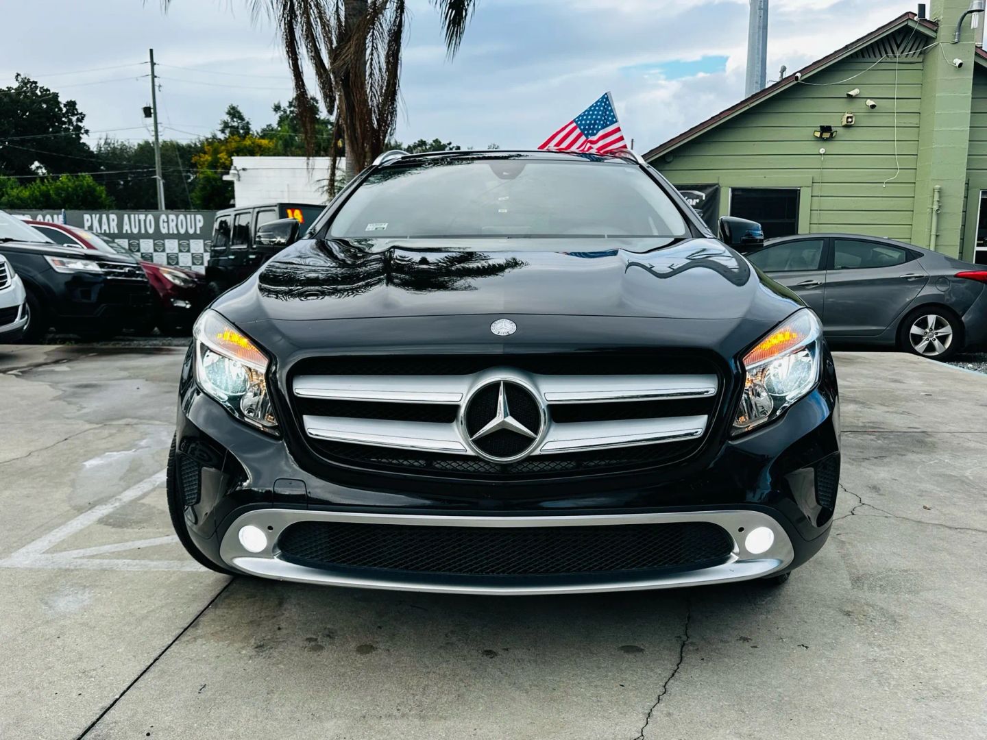 MERCEDES-BENZ GLA-Class