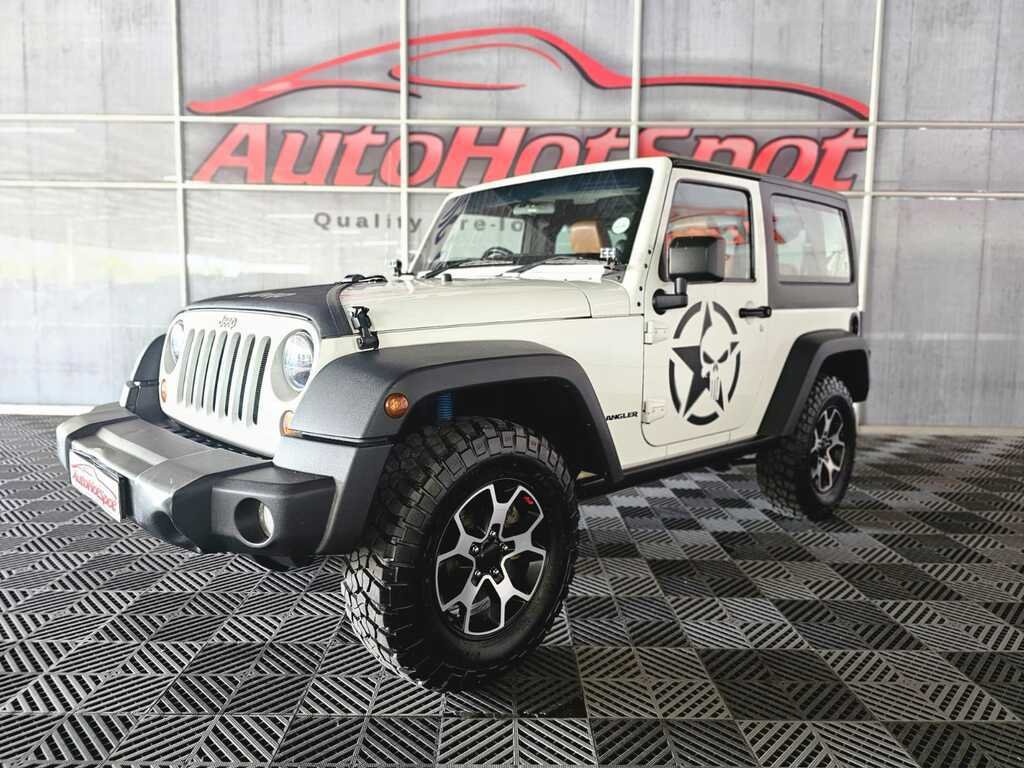 2012 Jeep Wrangler Rubicon 3.6L V6 2DR