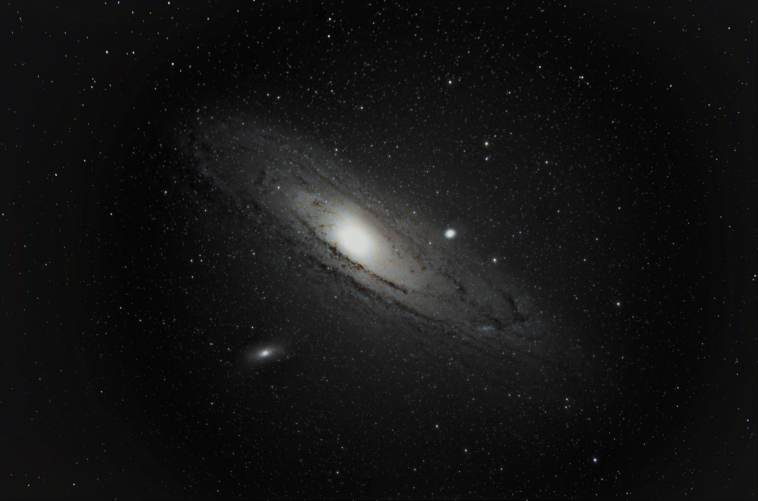 Что такое андромеда. Туманность Андромеды Галактика. Галактика Андромеды m31. Туманность Андромеды m31. M110 Галактика.