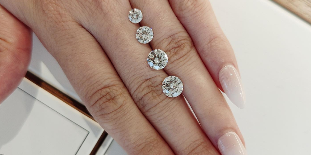 Engagement Ring Quiz: Which Diamond Shape Are You?