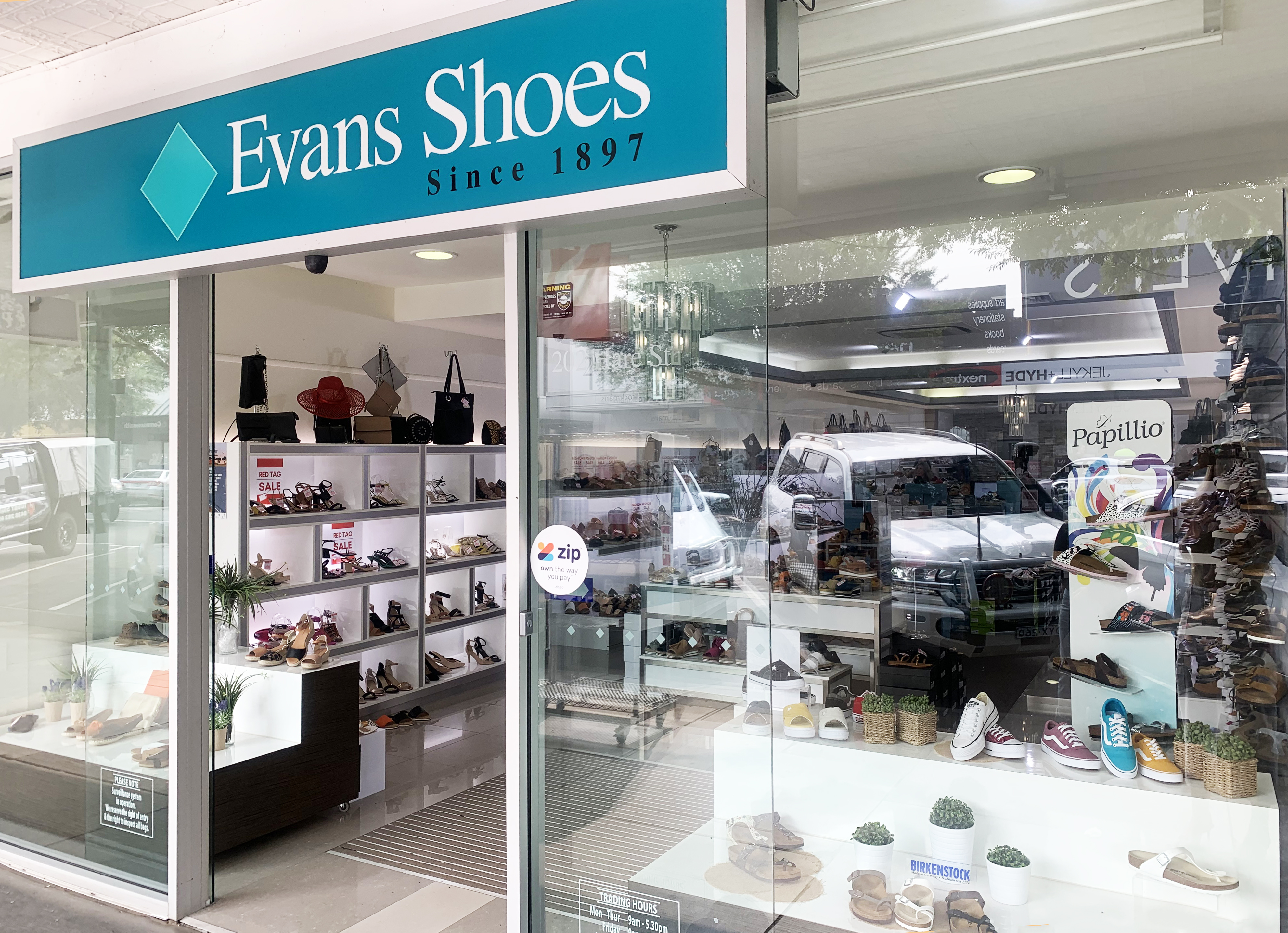 evans shoes albury