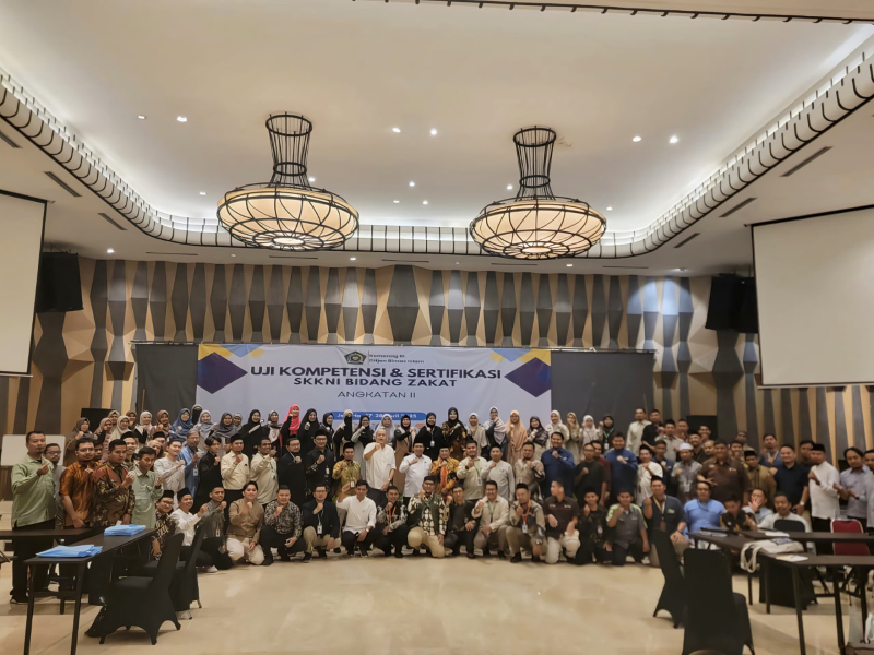 Enam Perwakilan DT Peduli Lulus Uji Kompetensi dan Sertifikasi SKKNI Bidang Zakat