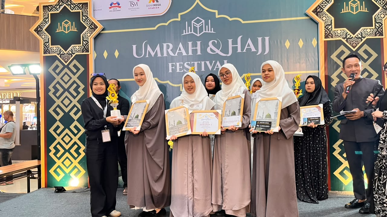 Santri Beasiswa Mahasiswa DT Peduli Bandung Raih Juara Harapan 3 Lomba Musik Religi dalam Event Umrah dan Haji Festival