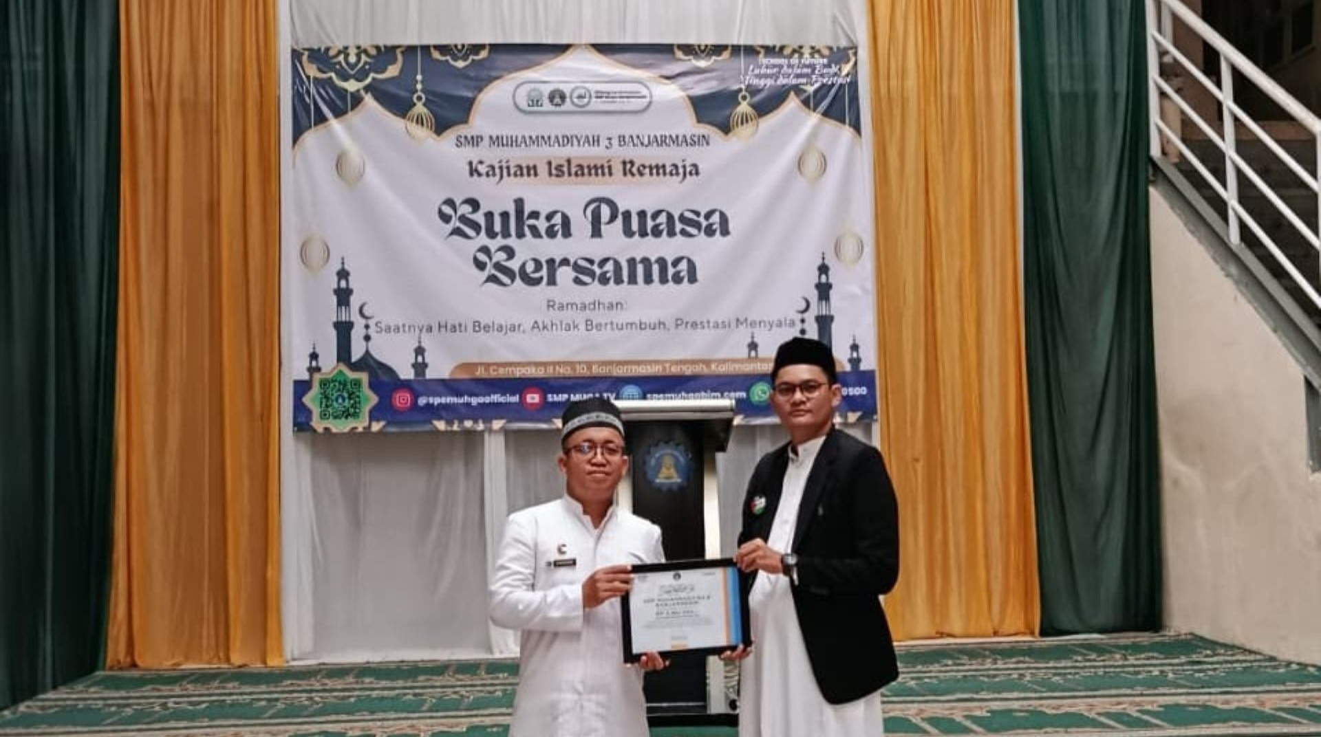 Gandeng DT Peduli Kalsel, SMP Muhammadiyah 3 Banjarmasin Gelar Kajian Ramadhan dan Buka Puasa Bersama