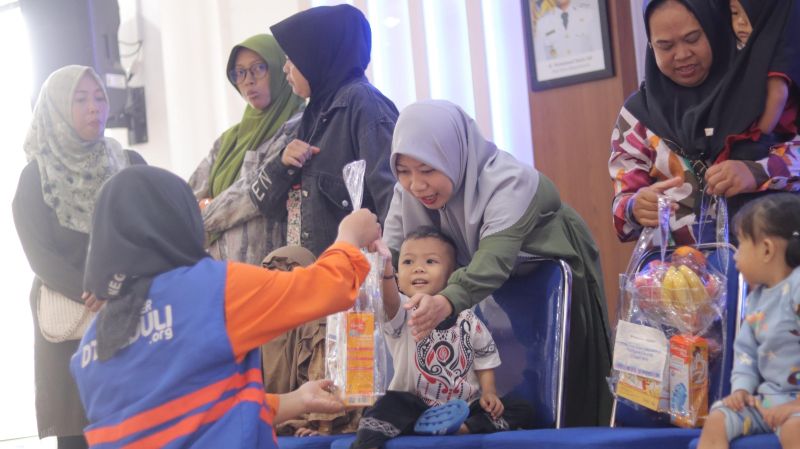 PT Paragon Bersama DT Peduli Kalsel Luncurkan Program Perbaikan Gizi untuk Pencegahan Stunting