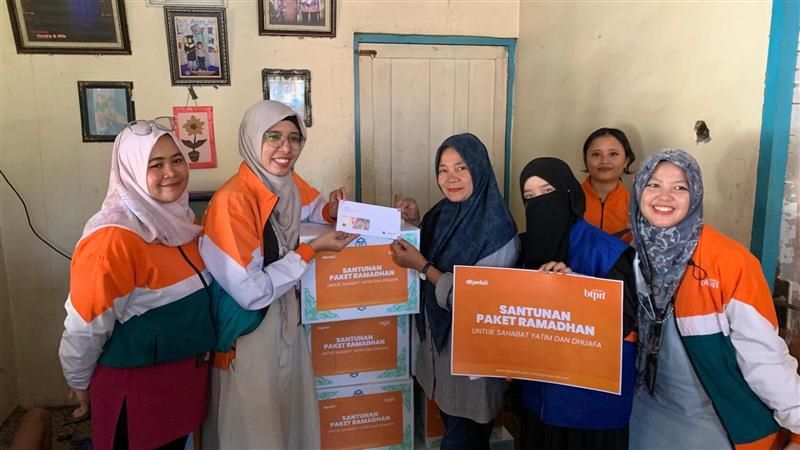 Santunan Paket Ramadhan BTPN Syariah Bersama DT Peduli Sumbar, Ringankan Beban Masyarakat di Padang