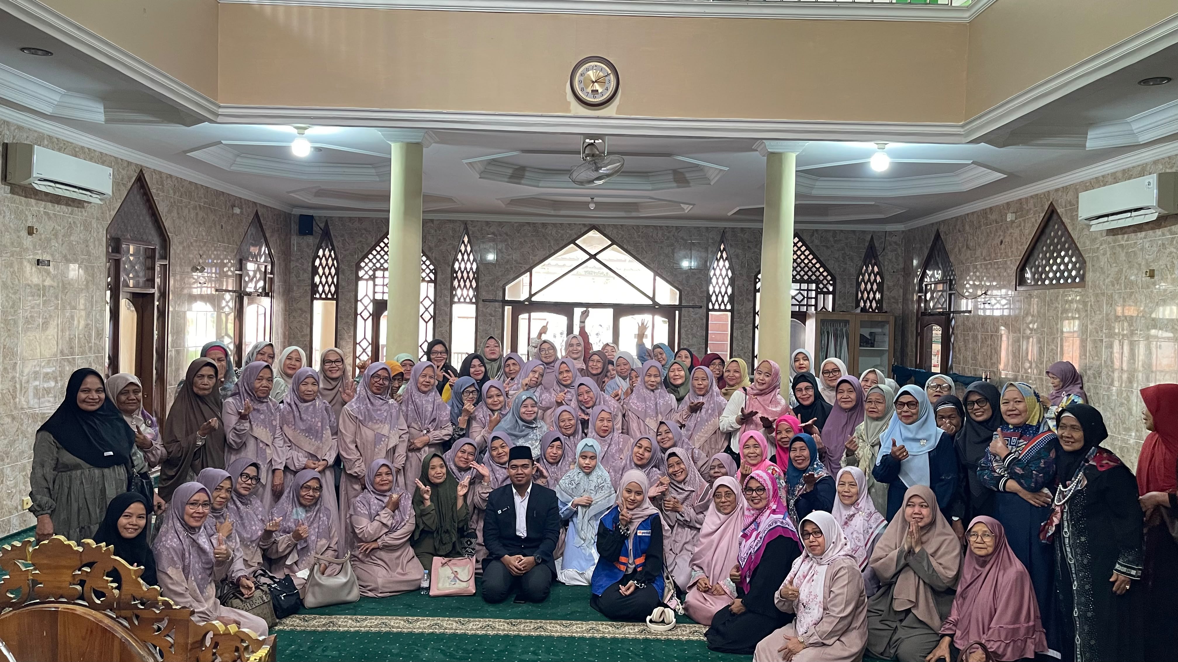 DT Peduli Depok dan MT Haqqulyaqin Beji Gelar Kajian Inspiratif, Ajak Jamaah Cinta Al-Qur'an