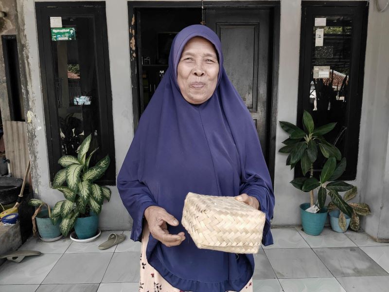 Sebarkan Manfaat untuk Sesama, PT Paragon Tunaikan Qurban