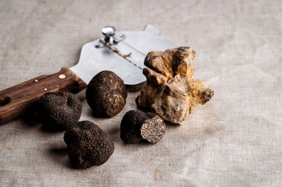 Black Truffle (MUST email us after placing your order for availability, pricing and weight)