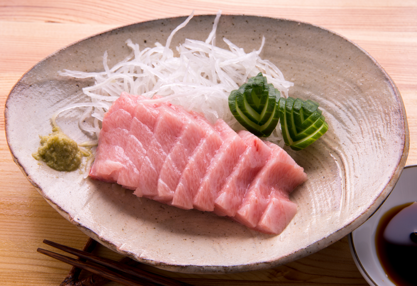 bluefin tuna sashimi