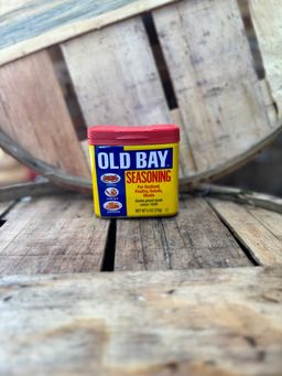 Old Bay 6oz can