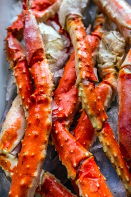 Frozen King Crab Legs, 4/7 Collosal (Cooked) 