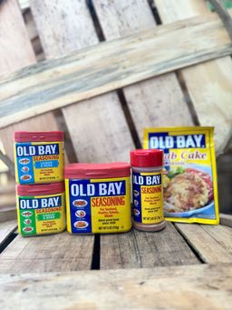 Old Bay 6oz can
