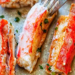 Norwegian 12/14 RED King Crab Claws (medium) - FROZEN