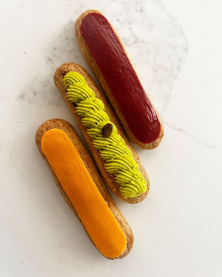 Mixed box of ÉCLAIRS