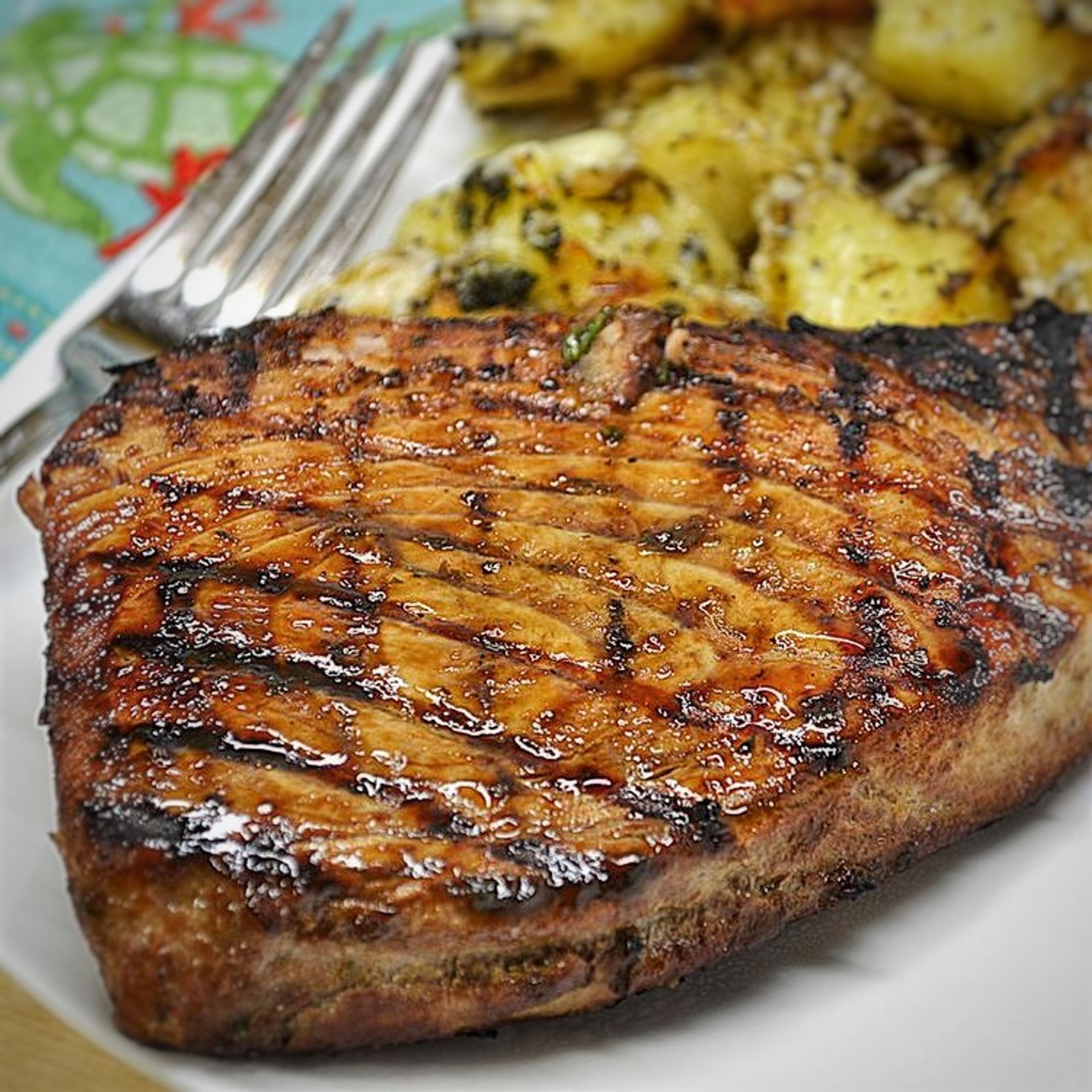 Seasoned tuna shop steaks