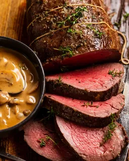 Sliced Filet Mignon in Gravy