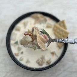 New England Clam & Corn Chowder