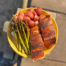 Blackened Faroe Island Salmon with Roasted Potatoes & Asparagus
