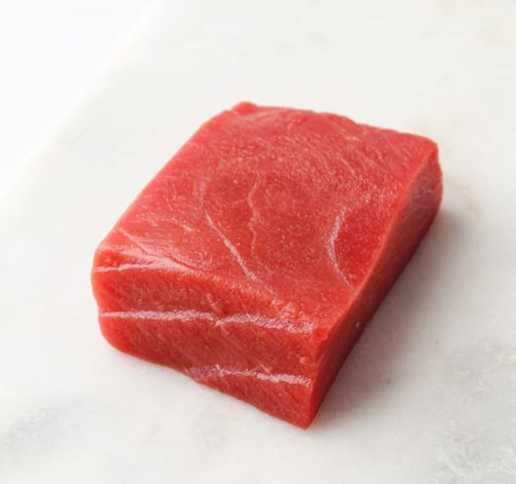 Bluefin Tuna Loin - Responsibly Sourced - Buy Online - Next Day D