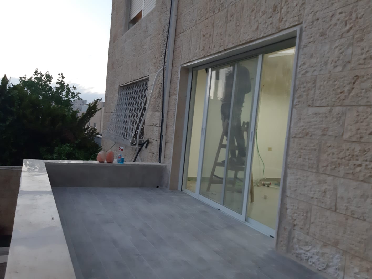 שיפוץ בתי כנסת