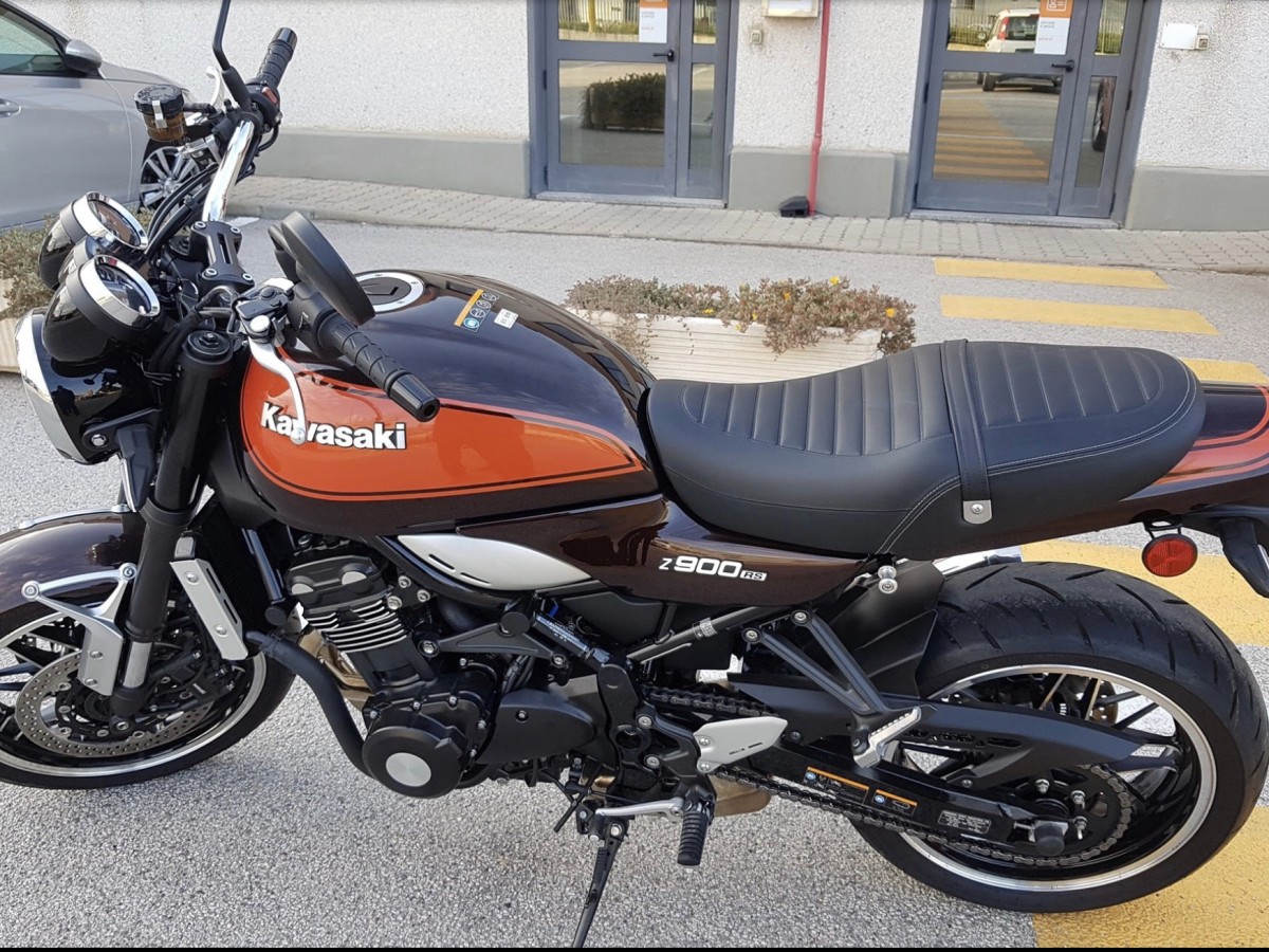Annuncio Moto Kawasaki Z 900 RS Cafe A Cagliari Usato Dueruote annuncio-moto-kawasaki-z-900-rs-cafe-a-cagliari-usato-dueruote