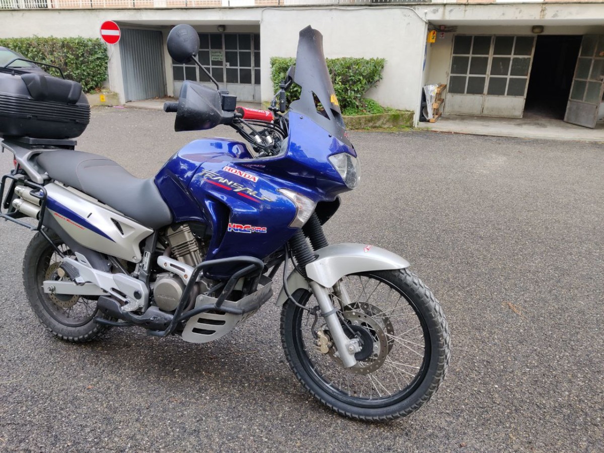 Honda XL 650 V Transalp Prezzo, Scheda tecnica e Foto - Dueruote