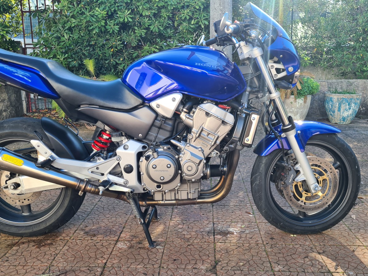 Annuncio Moto Honda Hornet 900 a Ostuni – Usato Dueruote
