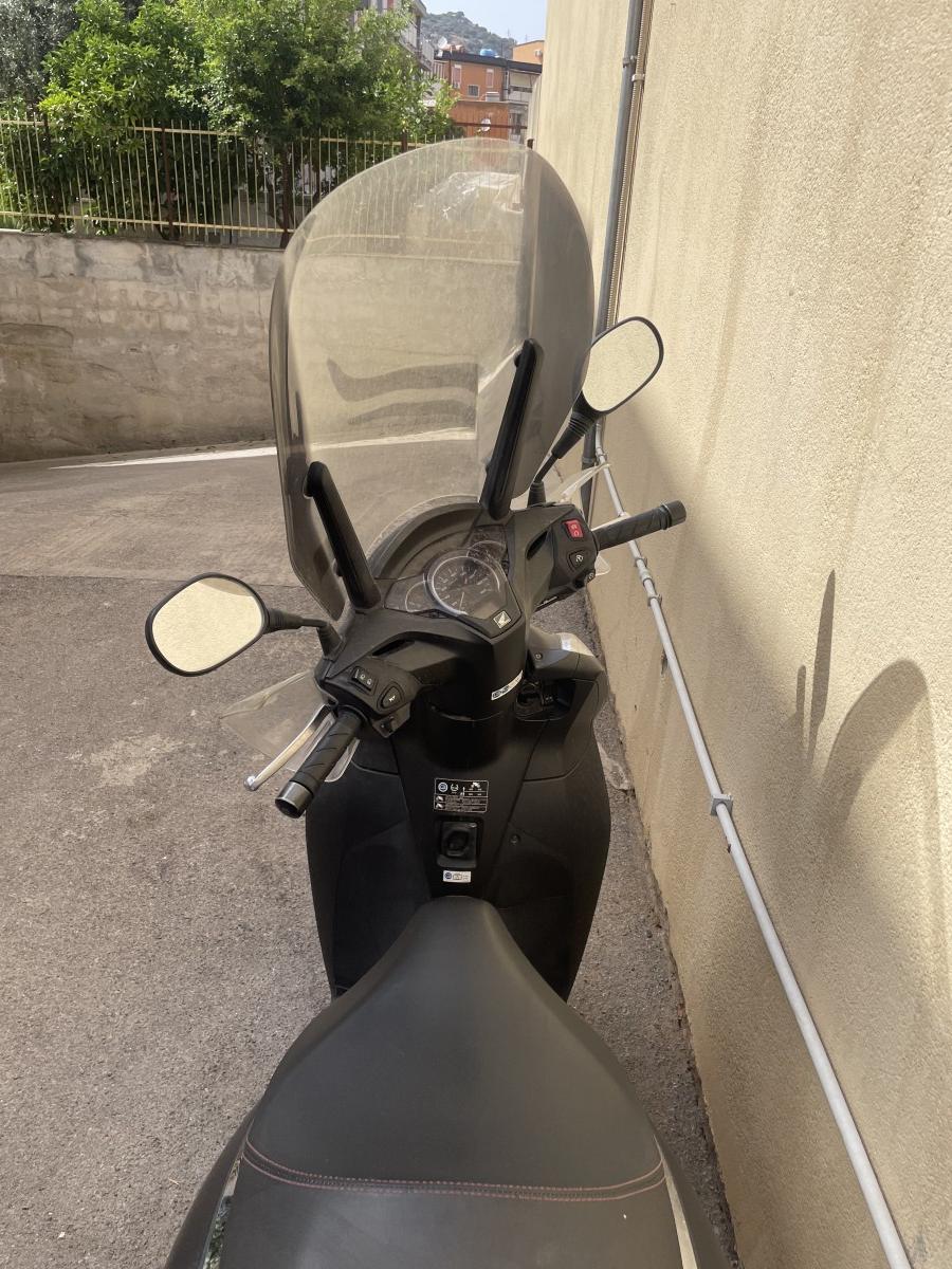 Honda SH 300 I Sport ABS