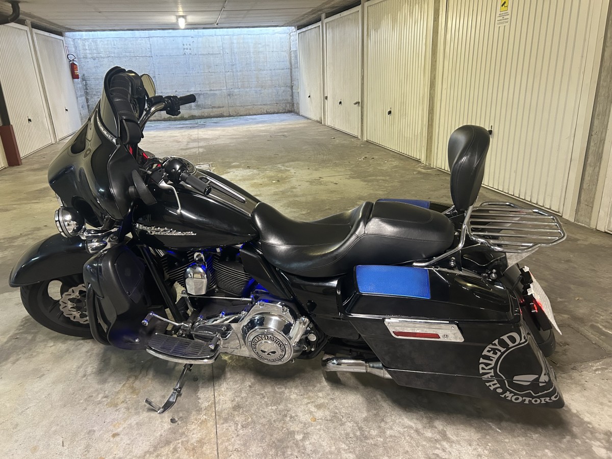 Harley-Davidson Touring Street Glide