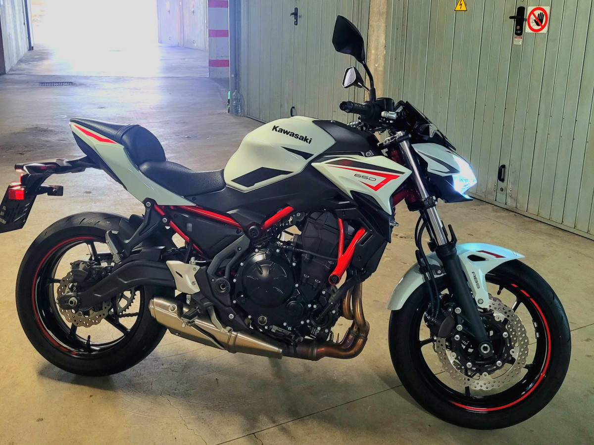 Kawasaki Z 650 35Kw