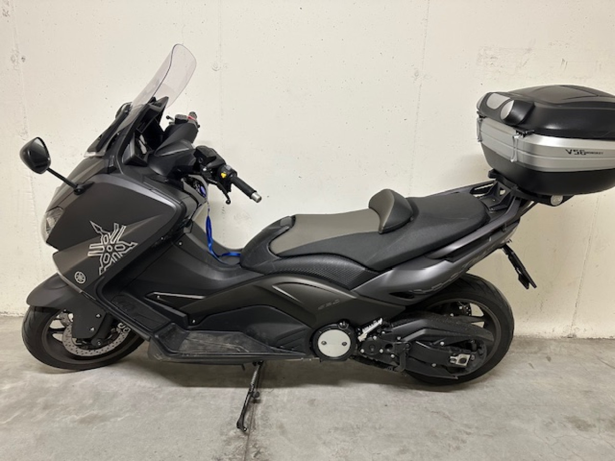 Yamaha T Max 530