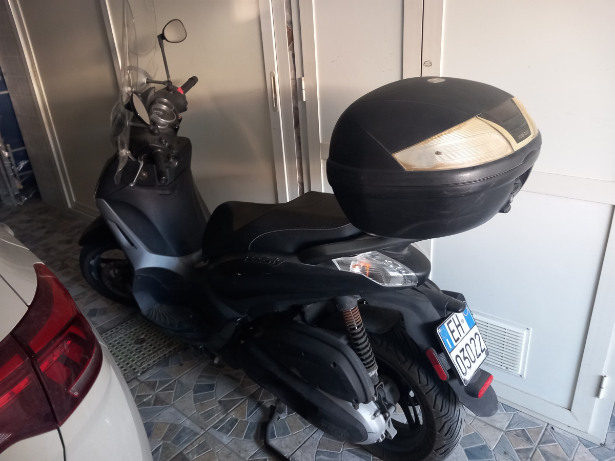 Piaggio Beverly 350 Sport Touring i.e. ABS