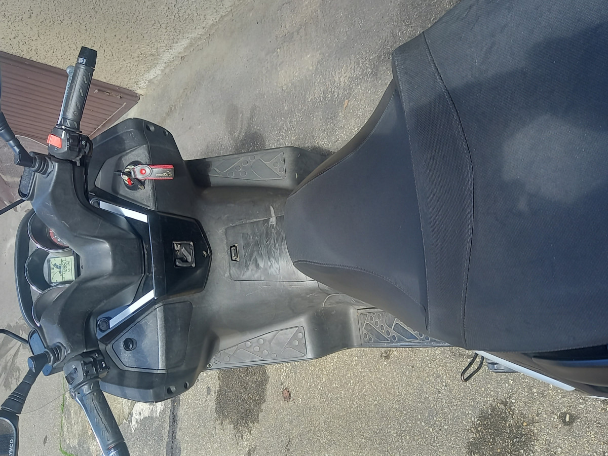 Kymco Downtown 300i