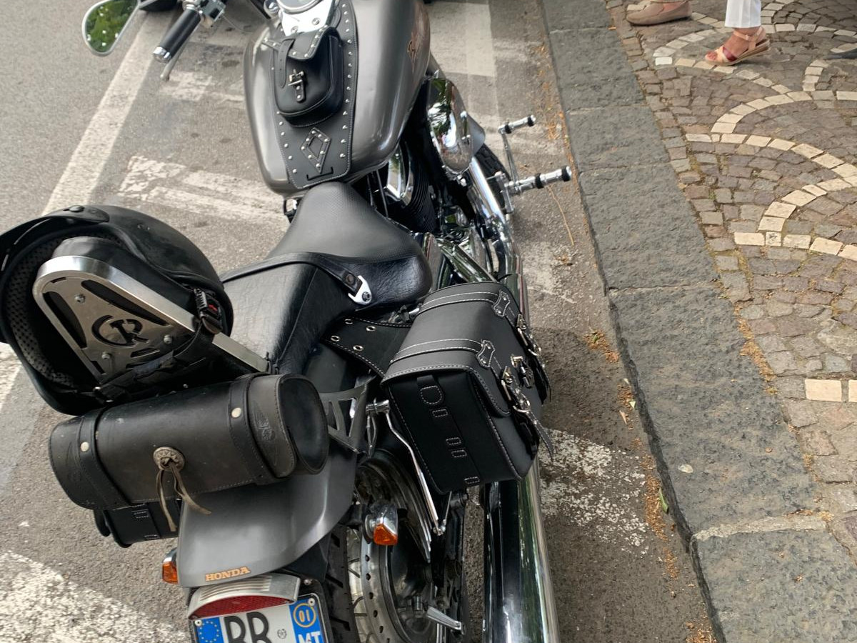 Honda VT 750 Black Widow