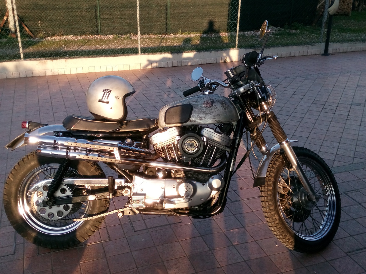 Harley-Davidson Sportster 883 XLH 883 Standard