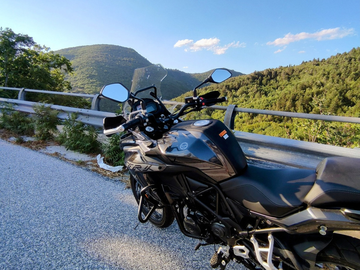 Benelli TRK 502 X