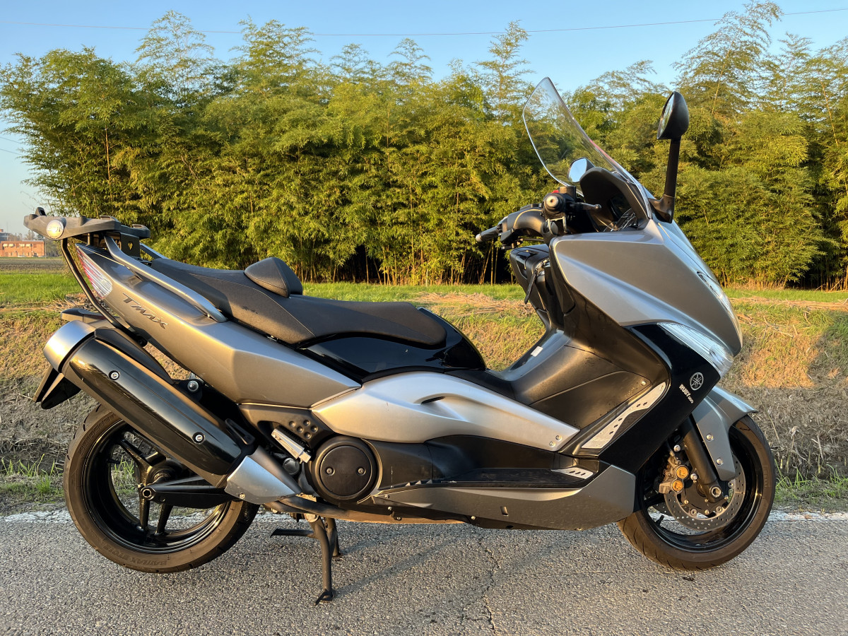 Yamaha T Max