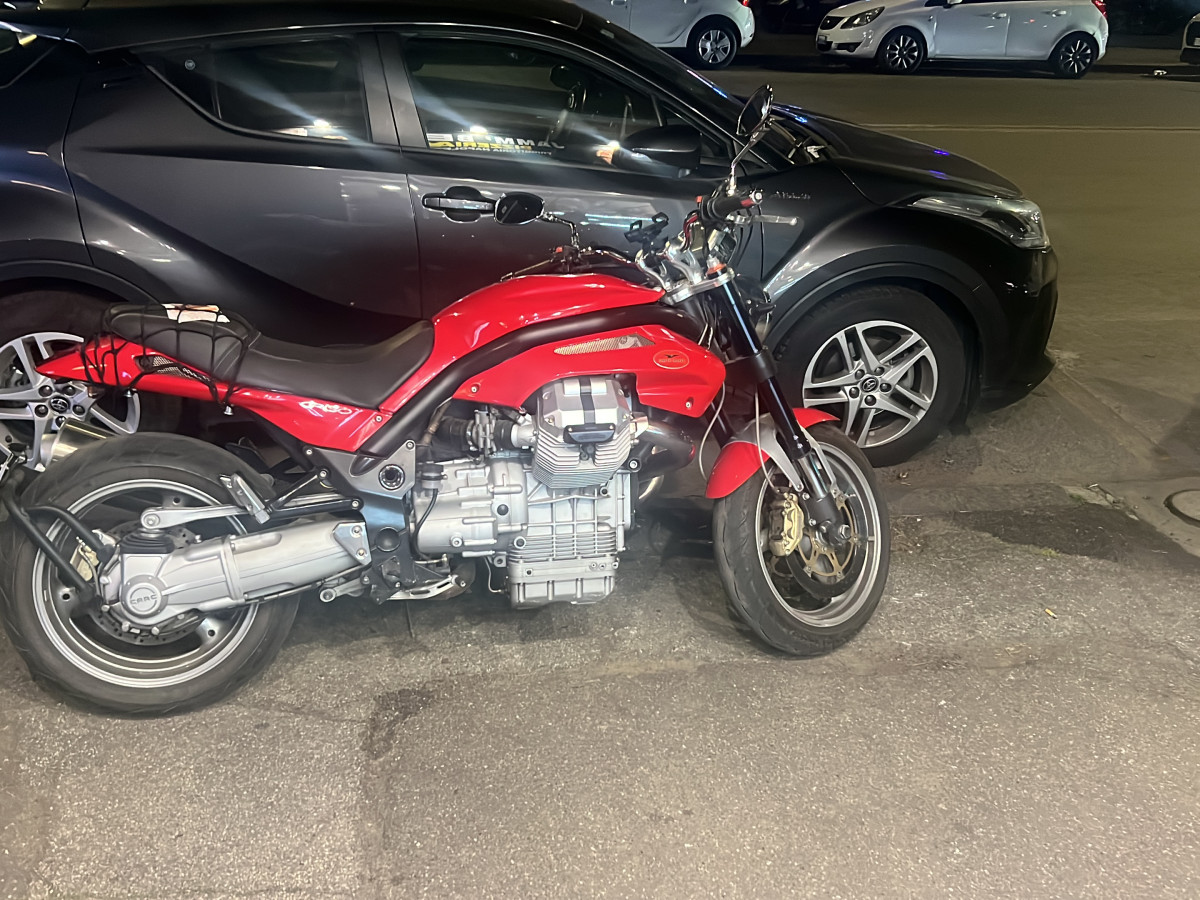 Moto Guzzi Griso 850