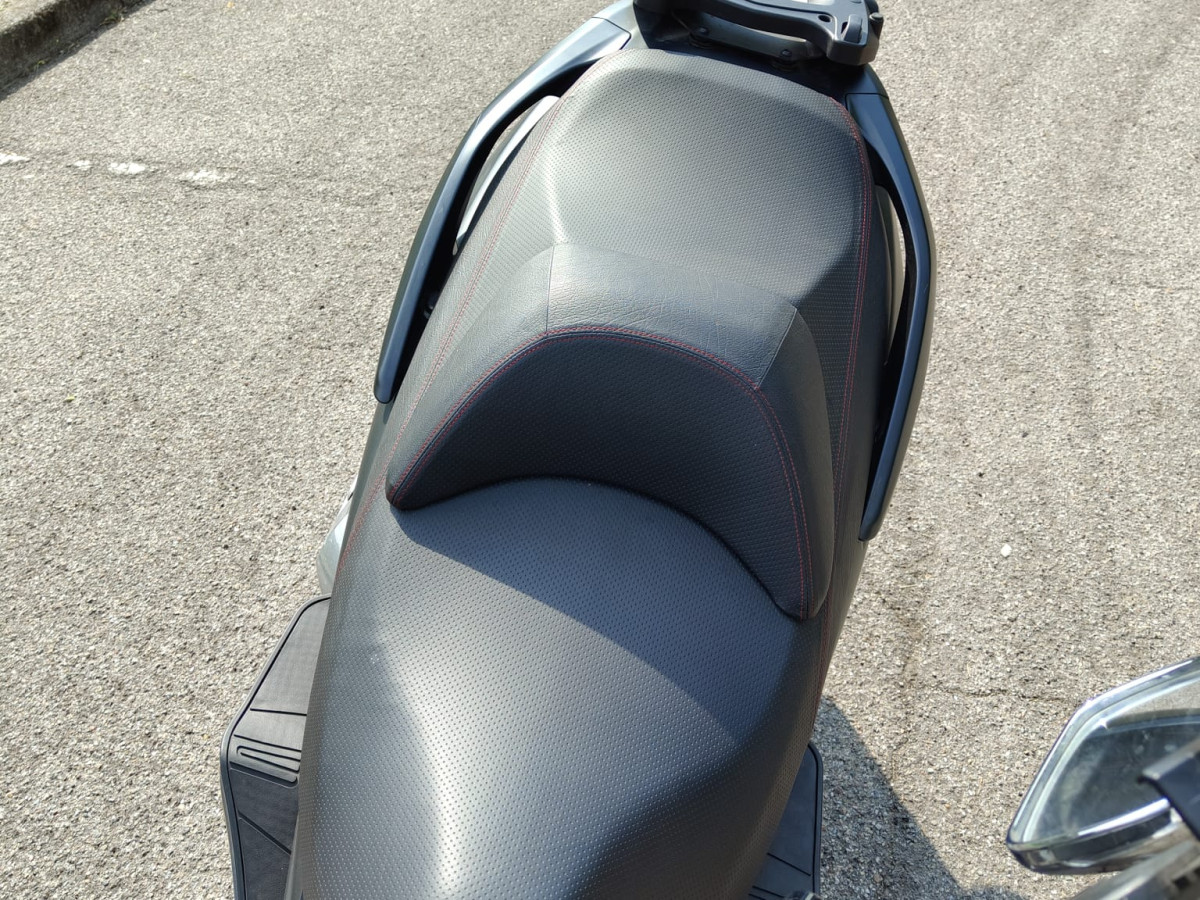 Suzuki Burgman 400